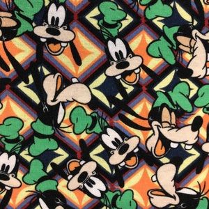 XL Lularoe Randy Disney line: Goofy